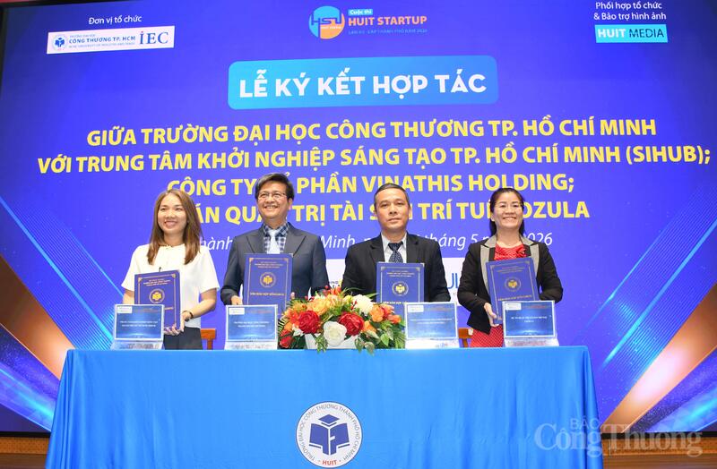 Trung tâm Khởi nghiệp sáng tạo TP. Hồ Chí Minh  (SIHUB), Vinathis Holding và Dự án quản trị tài sản trí tuệ Cozula đã ký kết biên bản ghi nhớ hợp tác với HUIT. Ảnh: Thanh Minh.