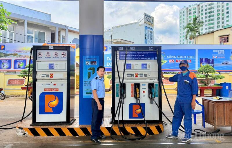 Việc kiểm tra nhằm bảo đảm việc chuyển đổi sang kinh doanh xăng sinh học E10 diễn ra đúng lộ trình, không gây gián đoạn nguồn cung hay ảnh hưởng đến hoạt động sản xuất, kinh doanh và tiêu dùng của người dân.