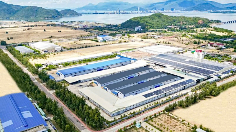 Điều chỉnh quy hoạch đến năm 2050, Khu kinh tế Nhơn Hội định hướng trở thành khu kinh tế tổng hợp đa ngành công nghiệp, logistics, cảng biển, công nghệ cao và AI. Ảnh: Khu kinh tế Nhơn Hội