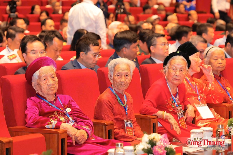 Thủ tướng dự Hội nghị Tri ân người có công với cách mạng toàn quốc năm 2026 - 4