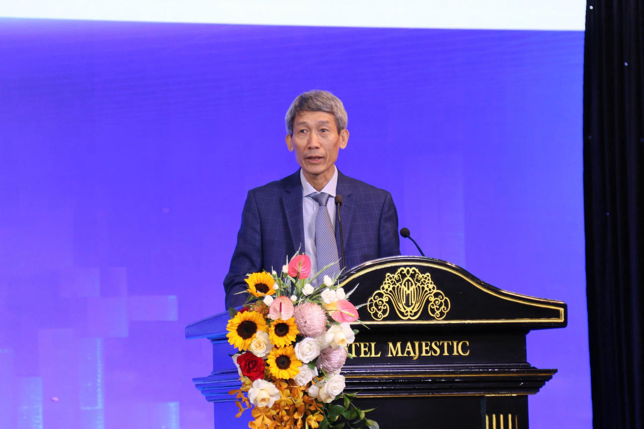 PGS.TS Phạm Duy Nghĩa - Phó Chủ tịch VIAC phát biểu. Ảnh: Gia Hân