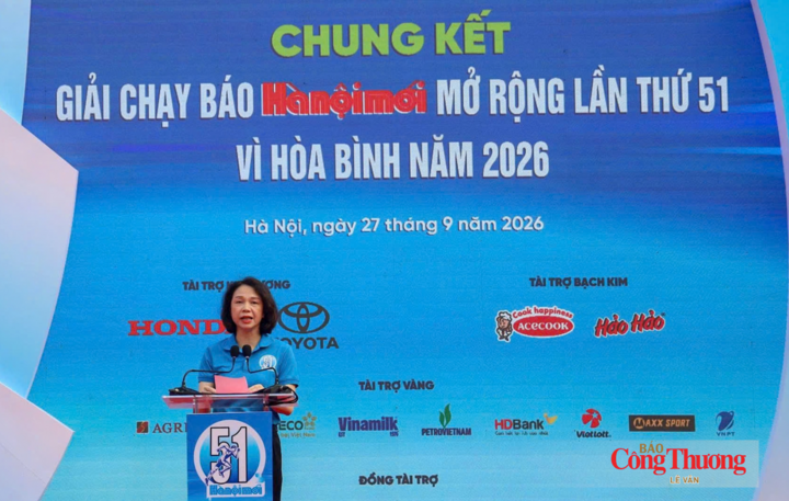 Phó Chủ tịch UBND thành phố Hà Nội Vũ Thu Hà phát biểu khai mạc