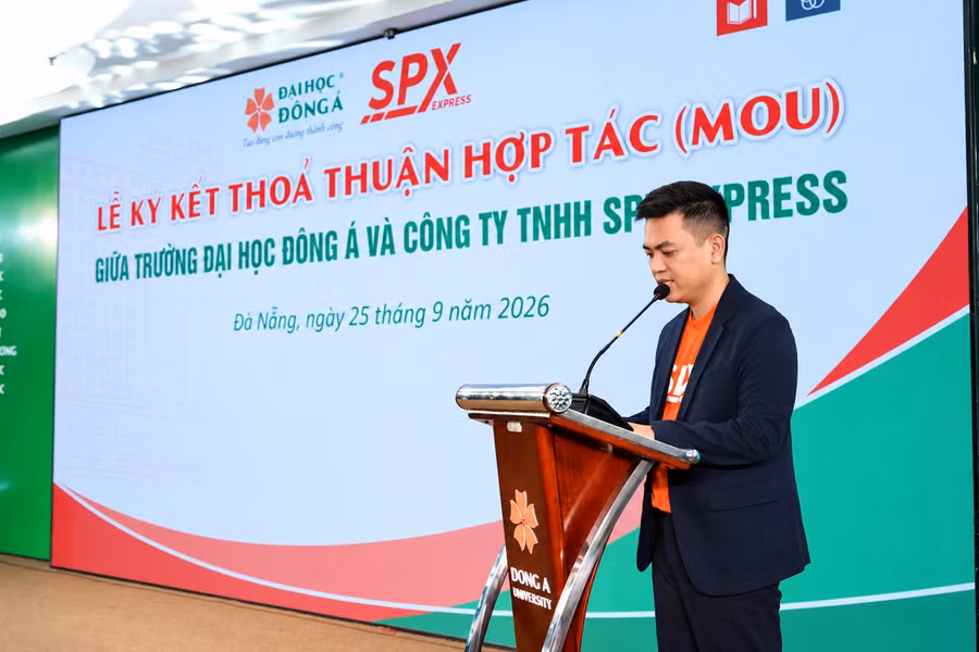 Ông Nguyễn Phước Hậu, Quản lý Vận hành Cấp cao tại SPX, chia sẻ về vai trò của kết nối nhà trường – doanh nghiệp trong phát triển nhân lực logistics. ee426ddd-15e5-40c2-aa18-c326cf9aea8d.png