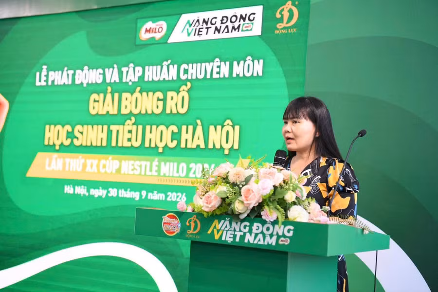 Đại diện lãnh Báo Thiếu niên Tiền phong & Nhi đồng phát biểu phát động mùa giải 2026. bongro.jpg