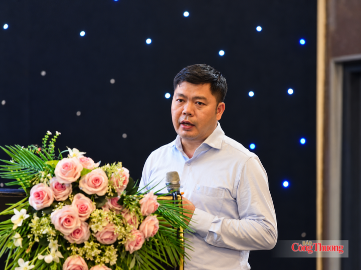 Ông Quách Đức Điệp, Phó Trưởng phòng Kinh tế Tài nguyên địa chất, Cục Địa chất và Khoáng sản Việt Nam phát biểu tại chương trình. Ảnh: Minh Đức